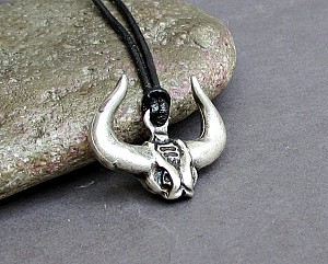 Mens Bull Head Necklace, Pendant, Mens Silver Leather Necklace Pendant, Mens Jewelry Mens Gift