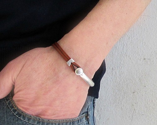 NEW DESIGN Boyfrend Gift Leather Bracelet For Men Silver Mens Leather Bracelet Customized On Your Wrist