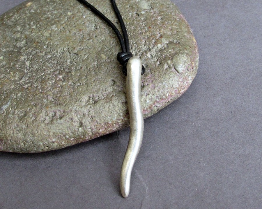 Silver Mens Horn Necklace, Pendant, Unisex Horn Long Leather Necklace Pendant, Mens Gift, Adjustable